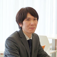 黒田篤